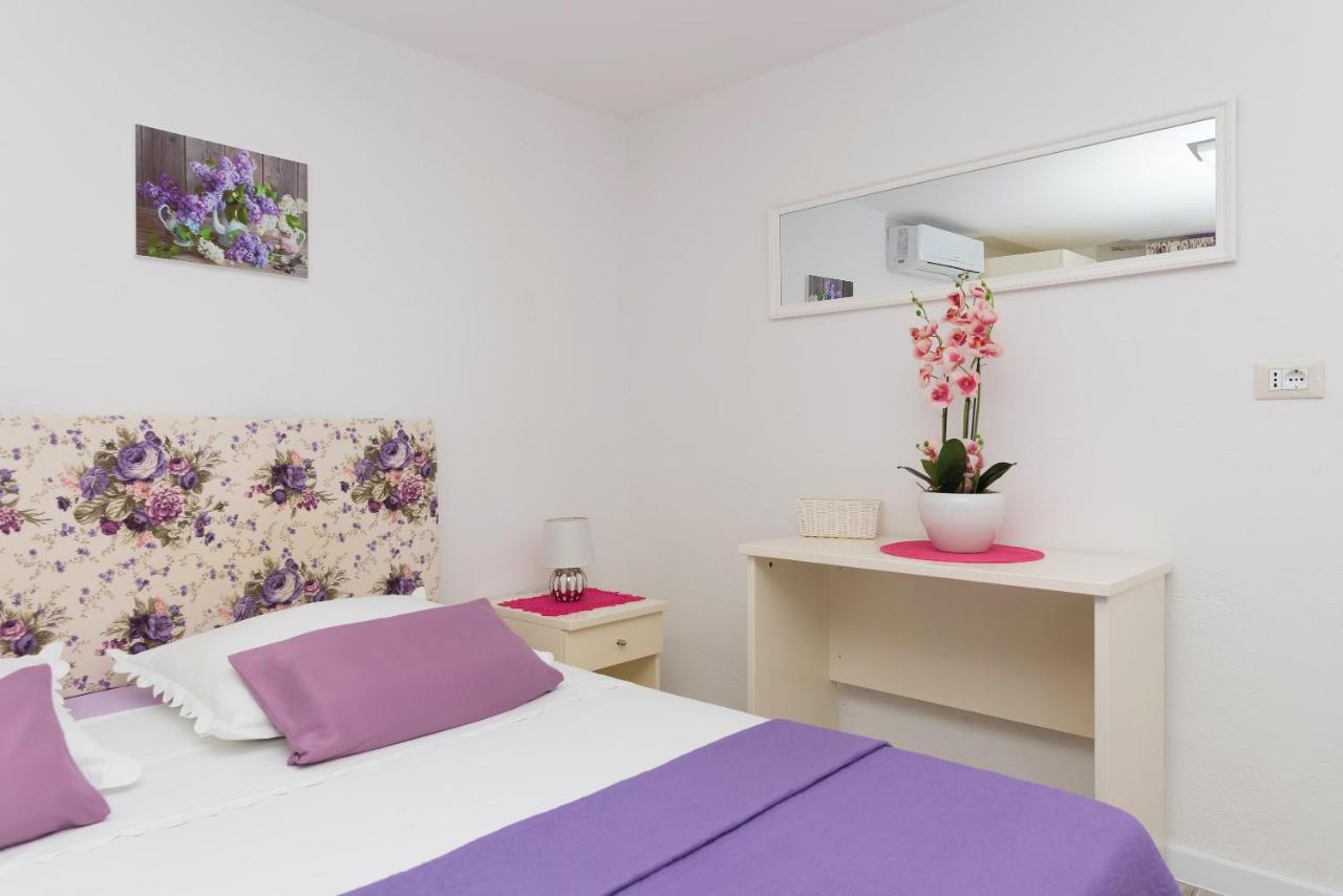 Premium Center Apartments Baska Voda Luaran gambar
