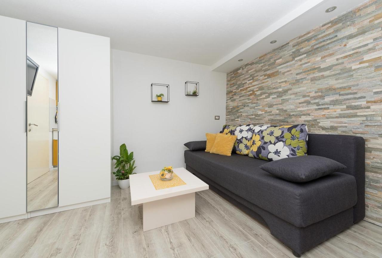 Premium Center Apartments Baska Voda Luaran gambar